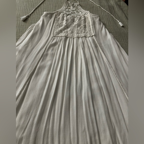 White Abercrombie maxi dress - Picture 6 of 10